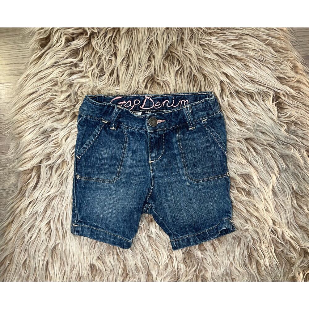 Gap toddler blue jeans shorts